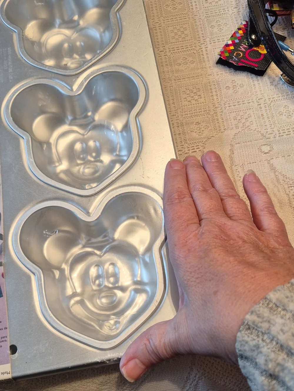 NWT Mickey Mouse Mini Pan Single Size Cake Pan Mold Jello or Cake